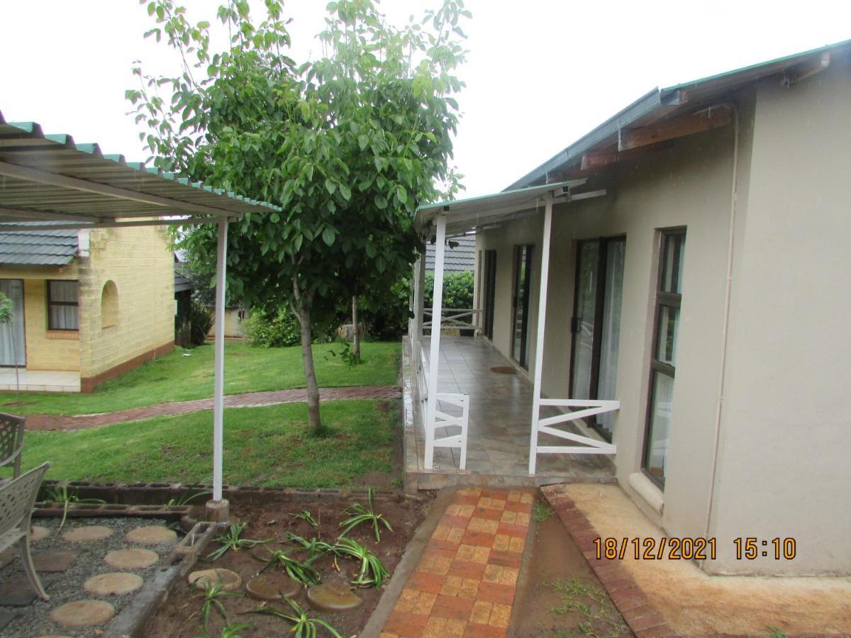 Aloes Lodge Leribe Exteriör bild